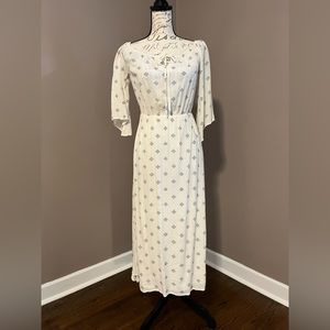 Amuse Society White Maxi, size XS